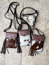 Load image into Gallery viewer, Phone Crossbody Western Tooled Leather Phone Mobile Purse