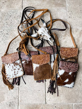 Load image into Gallery viewer, Phone Crossbody Western Tooled Leather Phone Mobile Purse