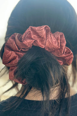 Country Road Scrunchie